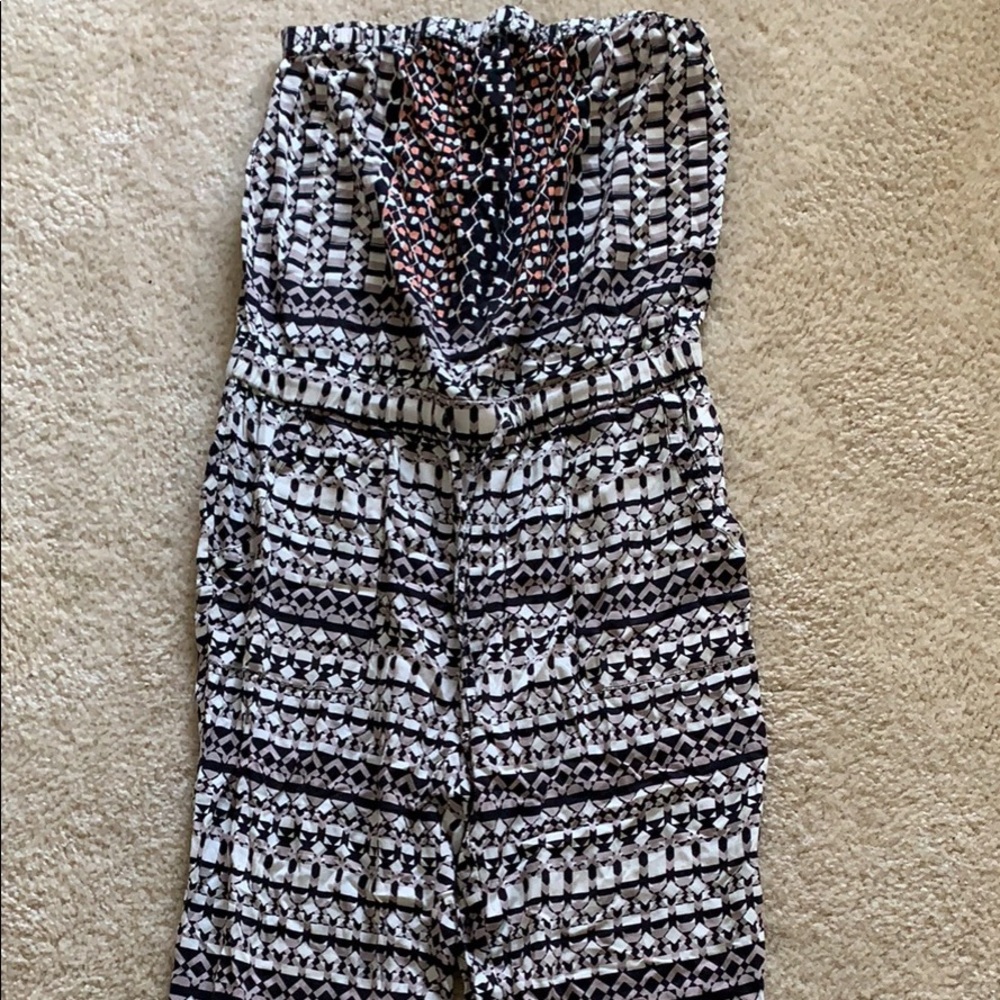 Aeropostale Strapless Summer Jumper